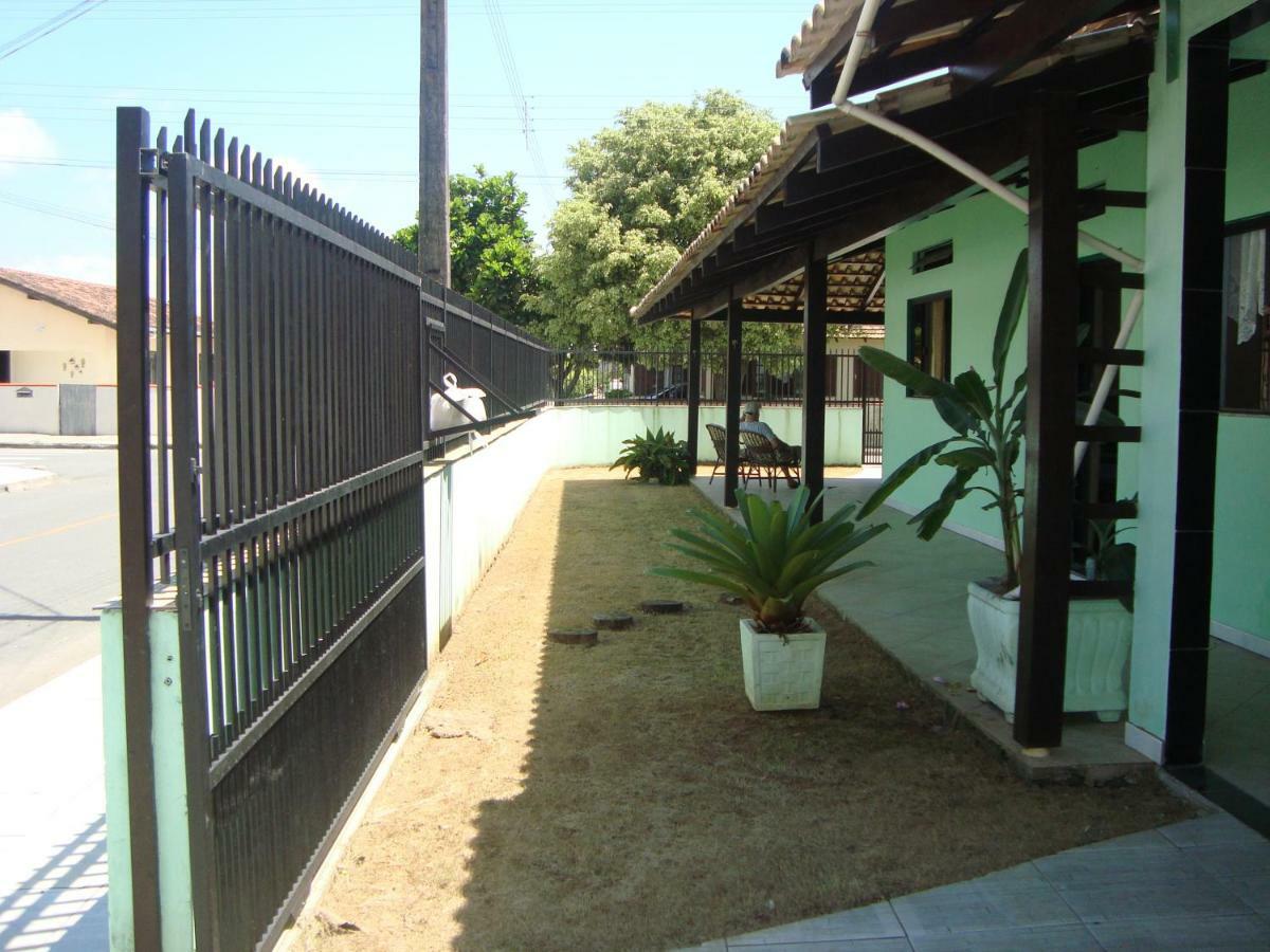 Casa Praia Piçarras Eksteriør bilde